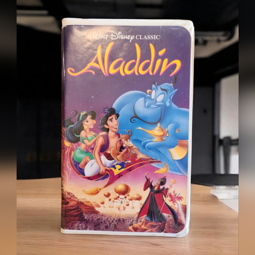 Aladdin Black Diamond  rare Disney video VHS